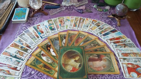 tarot-and-angel-cards-layout-1-w1920-o[1]